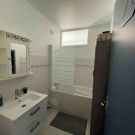 Charmand Pied-a-terre Between Paris And Disneyland Apartment *