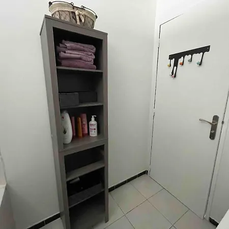 Charmand Pied-a-terre Between Paris And Disneyland Apartment Villiers-sur-Marne